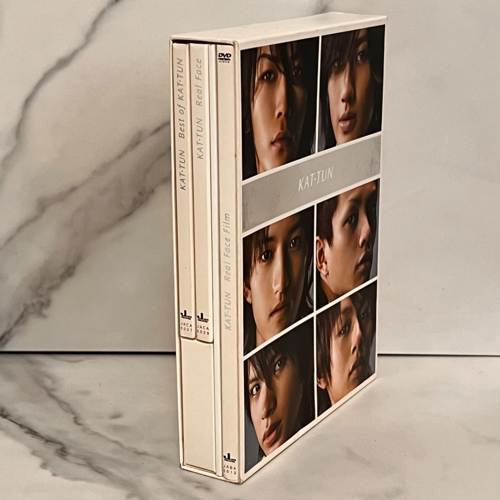Amazon.co.jp: Real Face (通常盤) - KAT-TUN: ミュージック