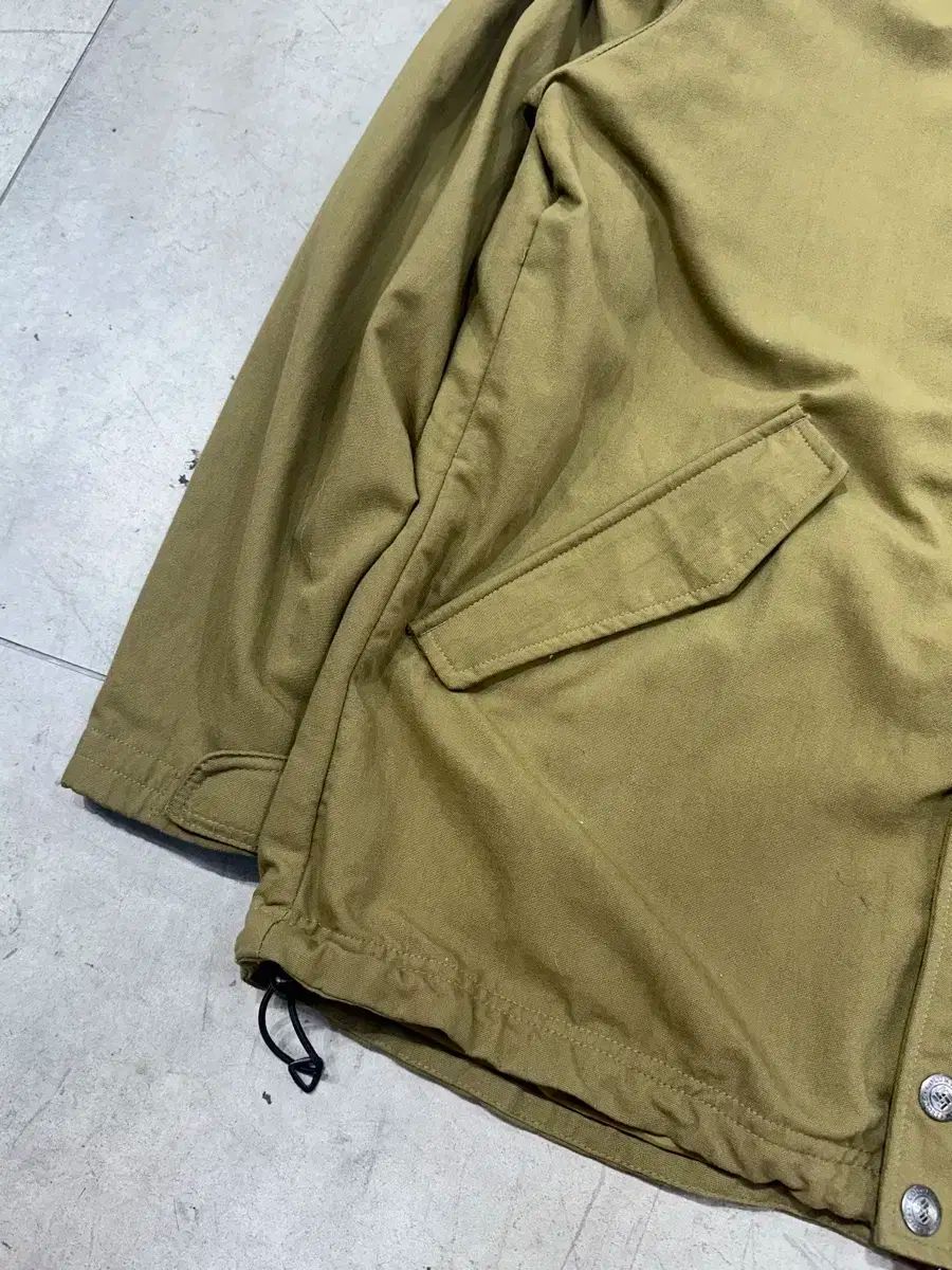 コロンビア ブラウン