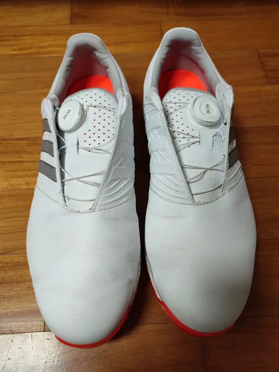 アディダスゴルフシューズ 正規品