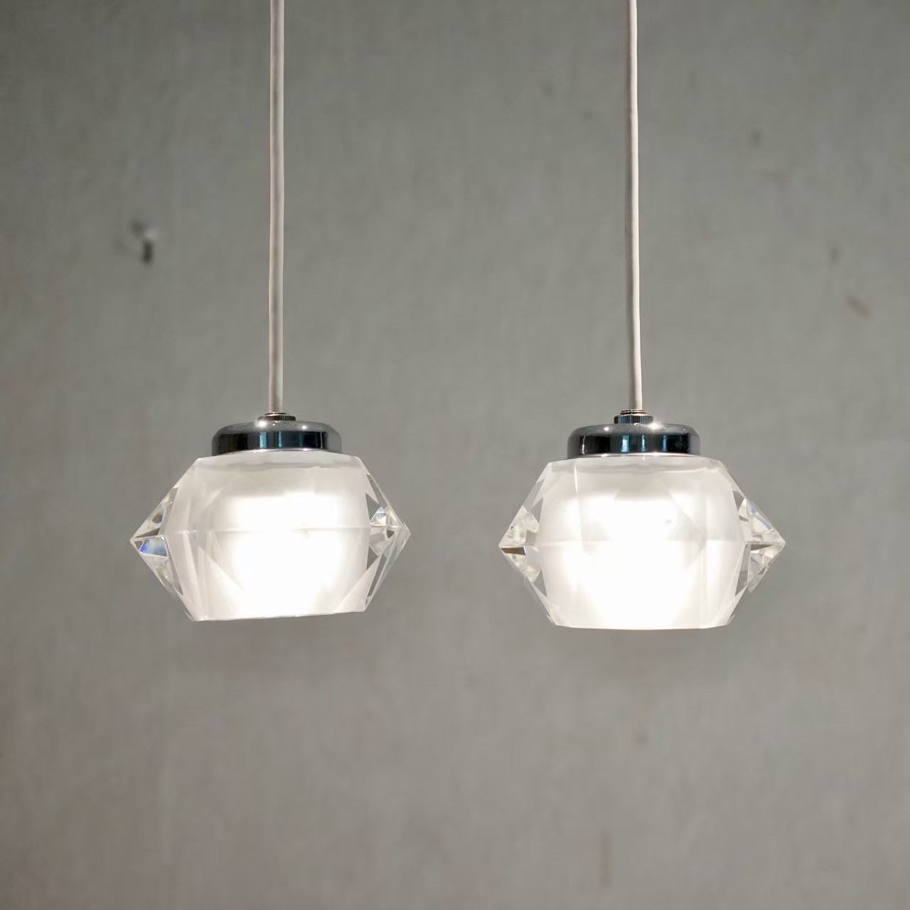 KOIZUMI コイズミ ペンダントライト 2灯 AP38354L クリスタルガラス ダイニング ライト モダン 北欧