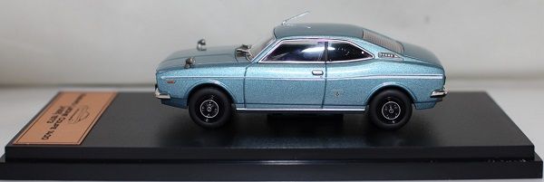 USED 1/43 国産名車プレミアムコレクション スバル レオーネ