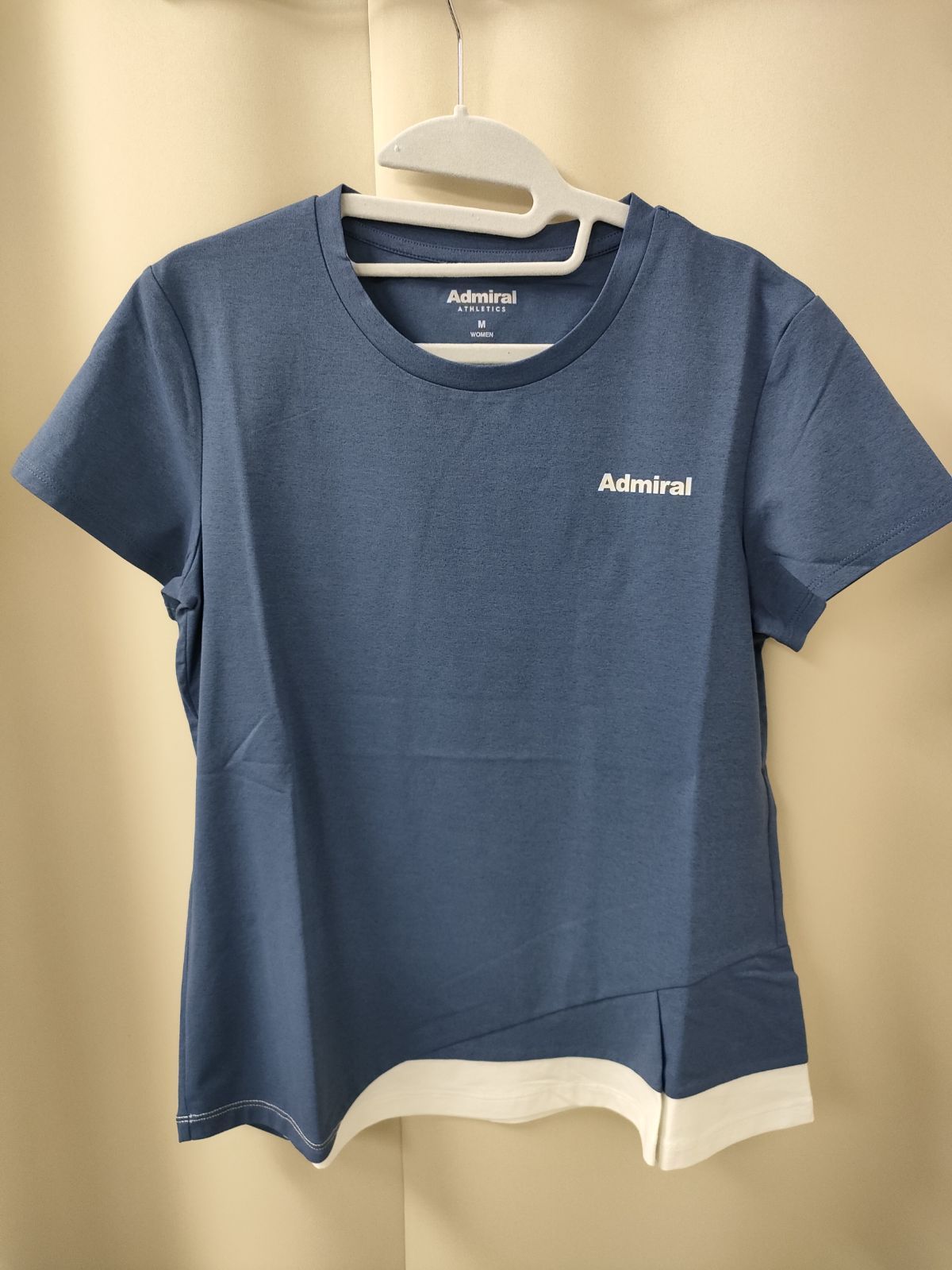 アドミラル2025秋冬アシンメトリーヘムスイッチTEE LLサイズ　新品タグ付き アドミラル2025秋冬アシンメトリーヘムスイッチTEE LLサイズ