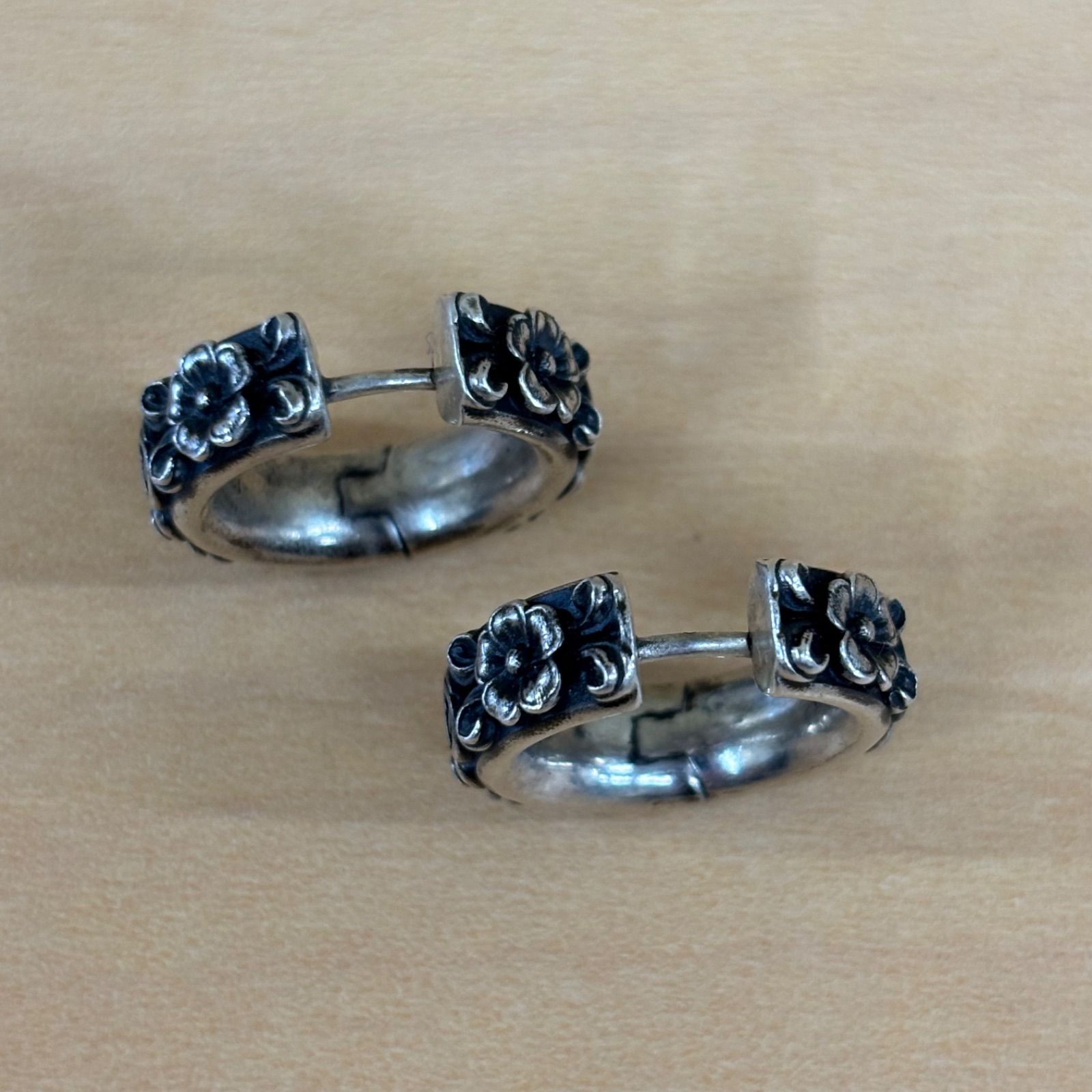 ◎GUCCI グッチ フラワー装飾ピアス フープピアス GG ペア