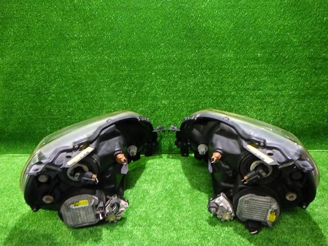 トヨタポルテ 140系 純正ヘッドライト左右Koito52-259 mkpartsmikawa_e61-5