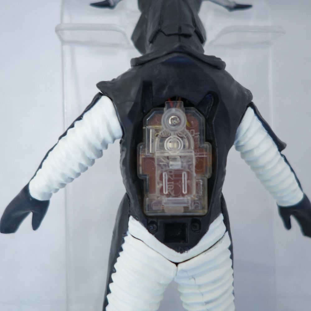 究極アルティメットルミナス ゼットン ウルトラマン フィギュア