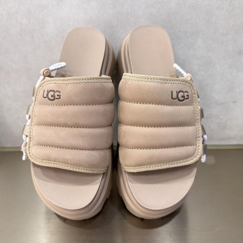 UGG