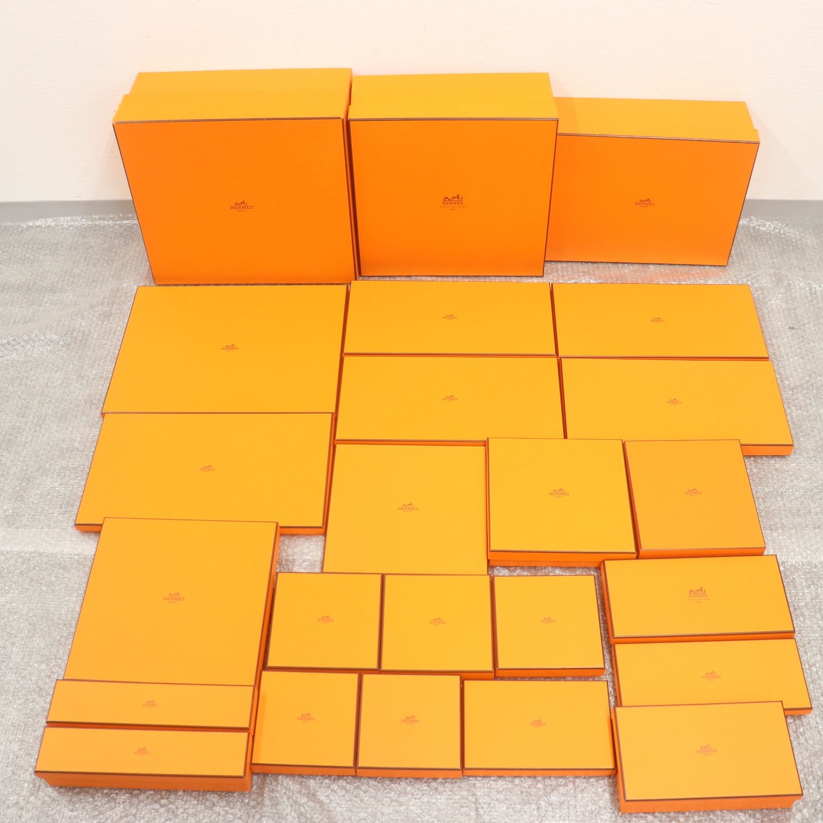 エルメス　ショッパー　箱 HERMES - HERMES オレンジ ショッパー 6枚ダンボール箱セットの