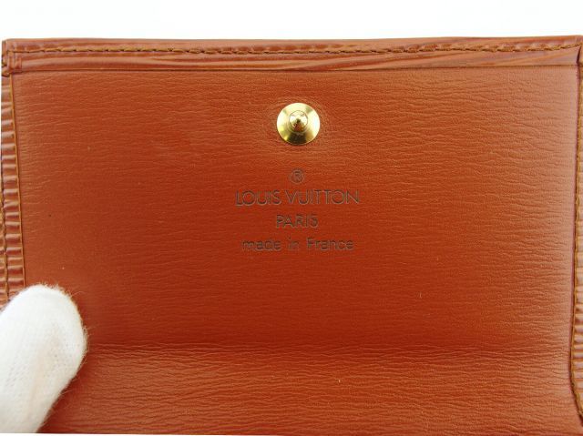 ルイヴィトン エピ Wホック コンパクト財布 ブラック 三つ折り財布 美