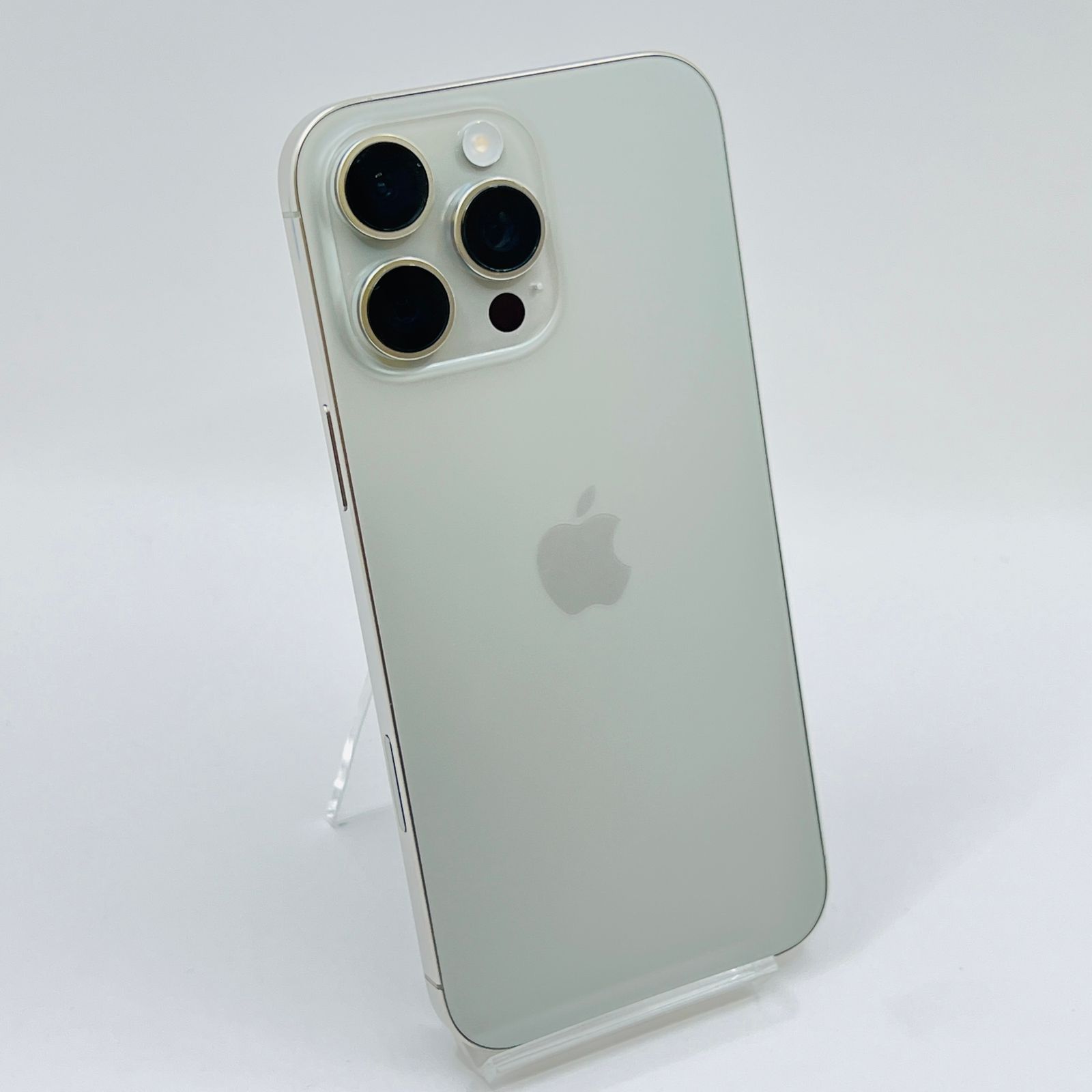 Apple iPhone 16 Pro Max 256GB MYWK3J/A ナチュラルチタニウム
