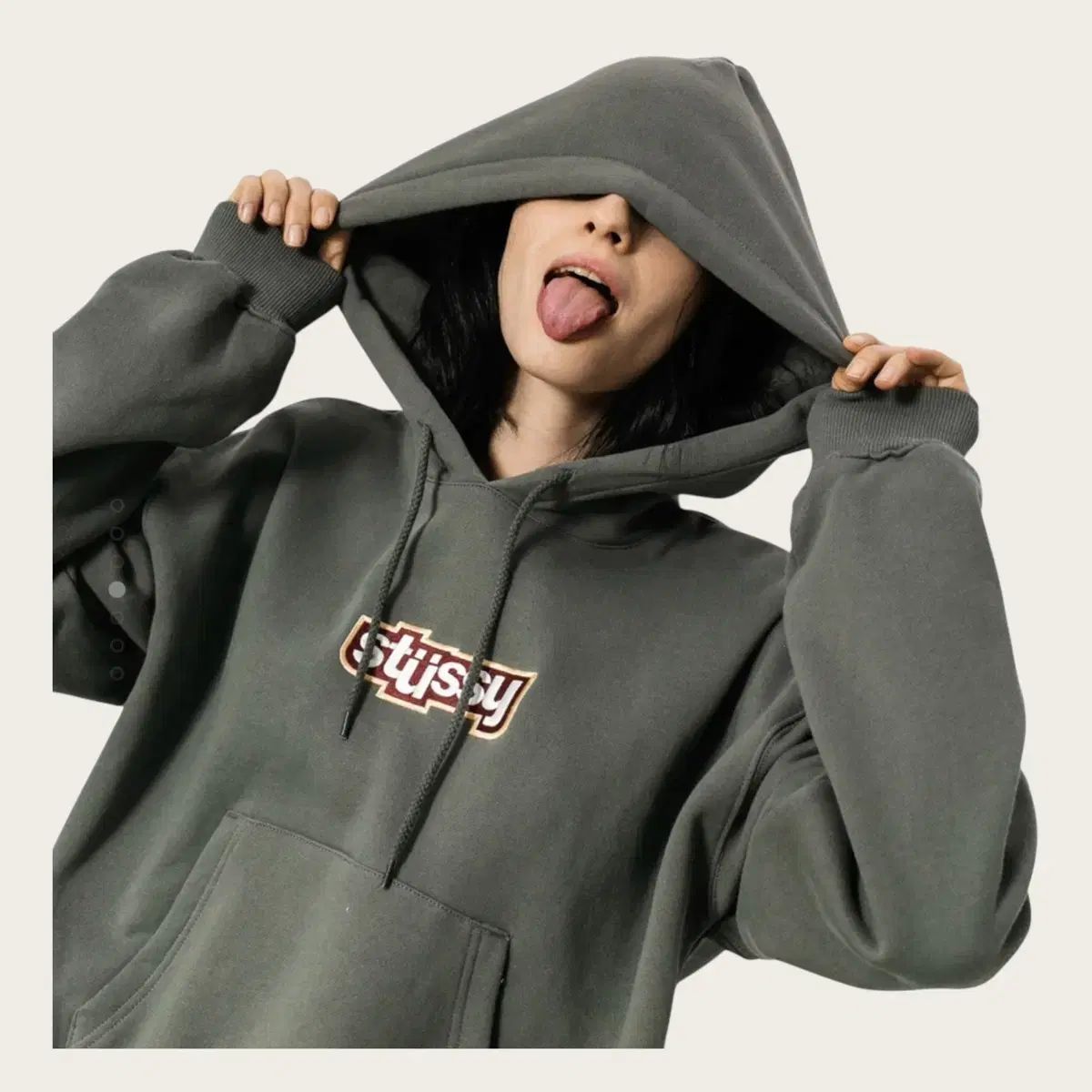 XS STUSSY ステューシー Civil Cropped フード付きTシャツ