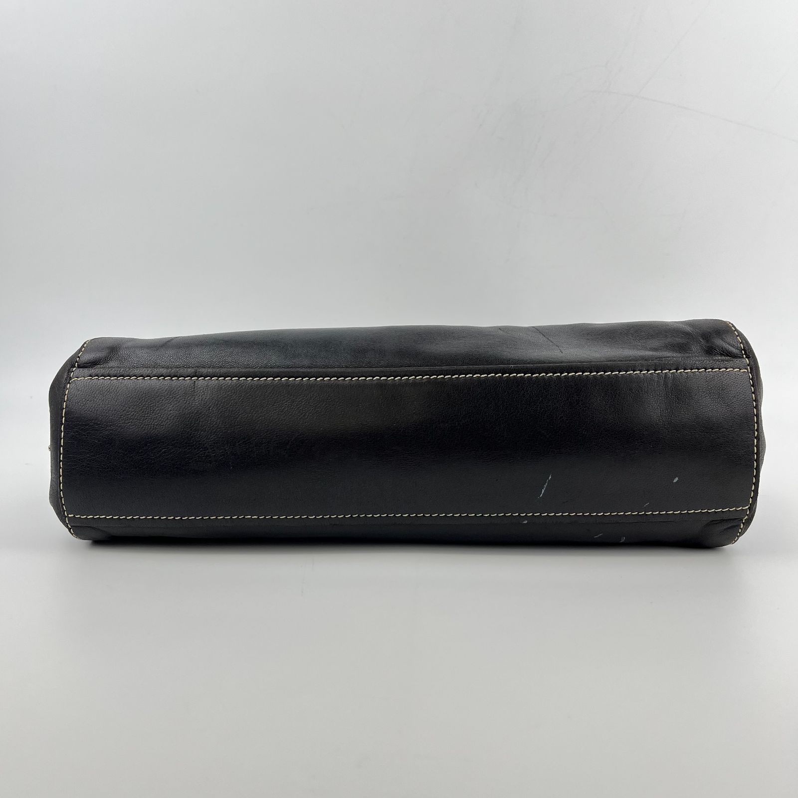 PRADA プラダ ショルダーバッグ 肩掛け ハンドバッグ ブラック レザー  