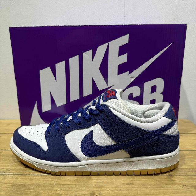 NIKE SB DUNK LOW 