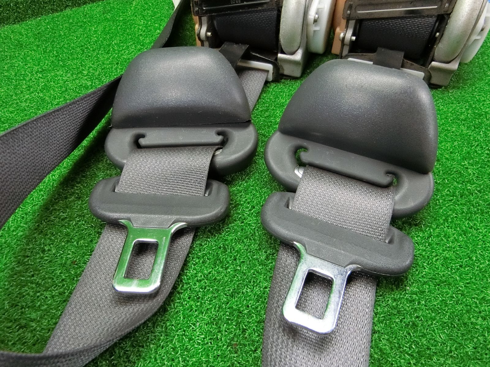 夏セール開催中！ 10228 アトレーワゴン S320G S330G フロントシートベルト 左右セット キャッチ TK-AF2-L270-P TK-AF2-L271-P 【安値通販】