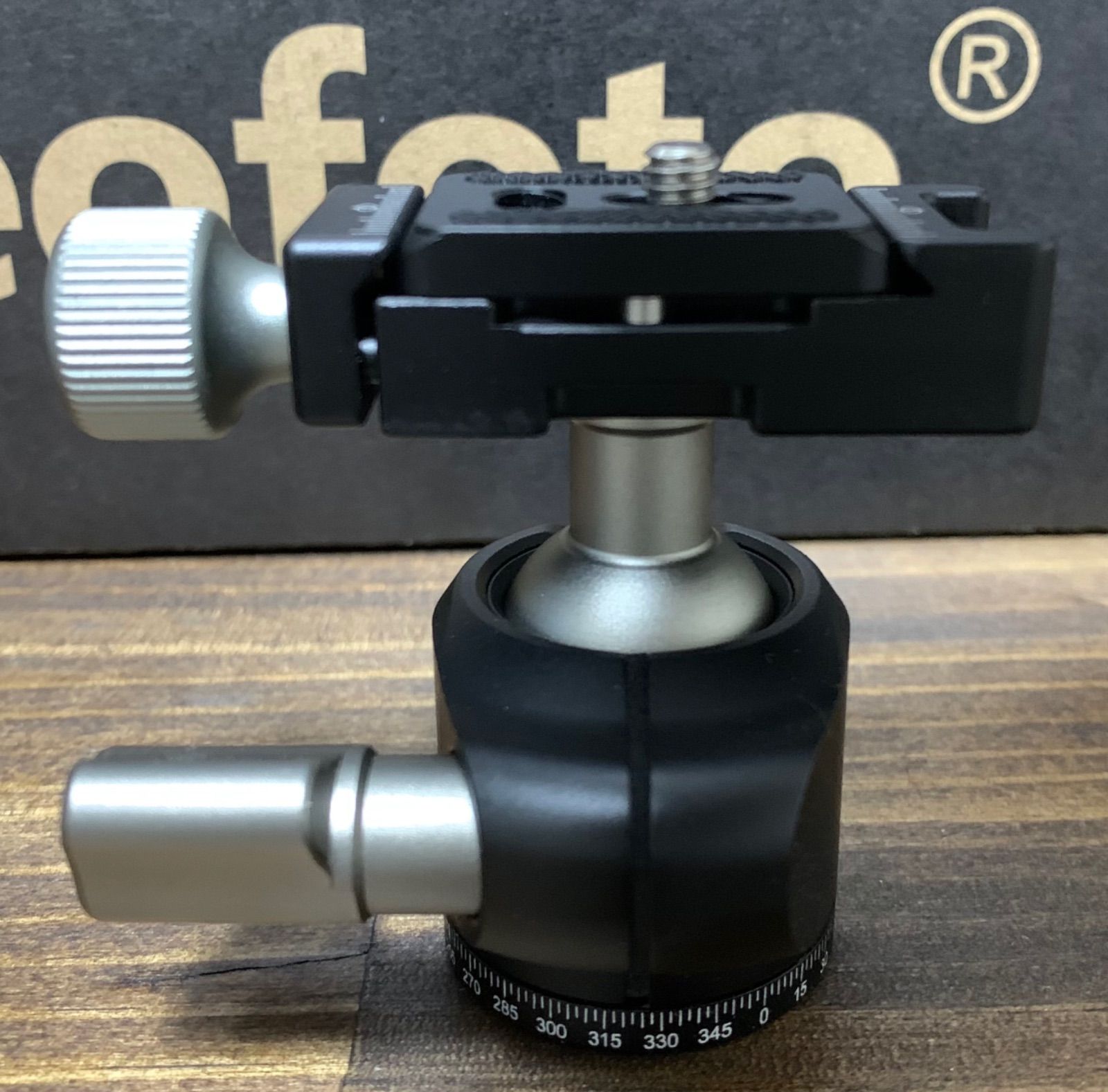 東京より発送【新品】Leofoto LH25 自由雲台 PU-25プレート付き 東京より発送【新品】Leofoto LH25 自由雲台 PU-25プレート付き