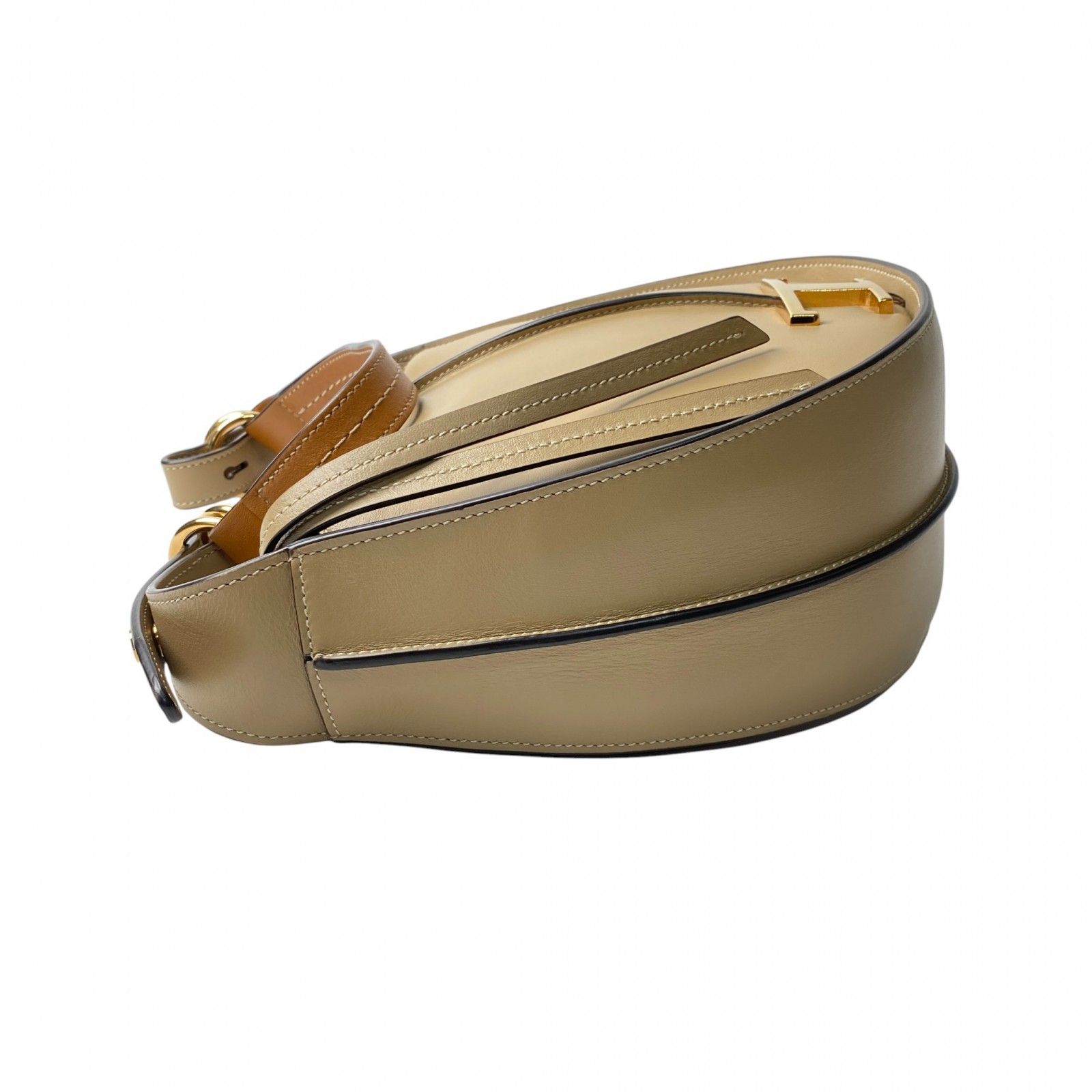 ハーフムーン ショルダーバッグ