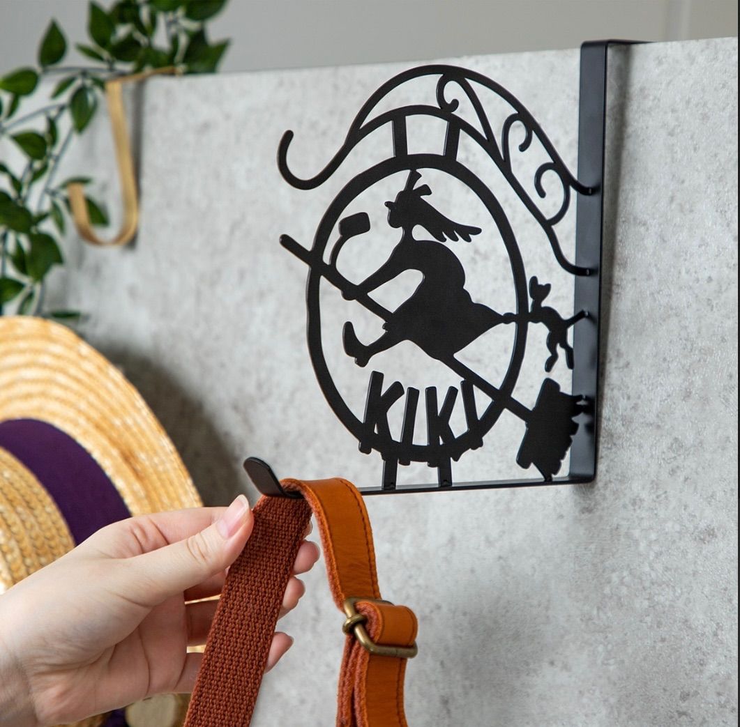 ジブリ 魔女の宅急便 ドアフック キキの看板 グーチョキパン店