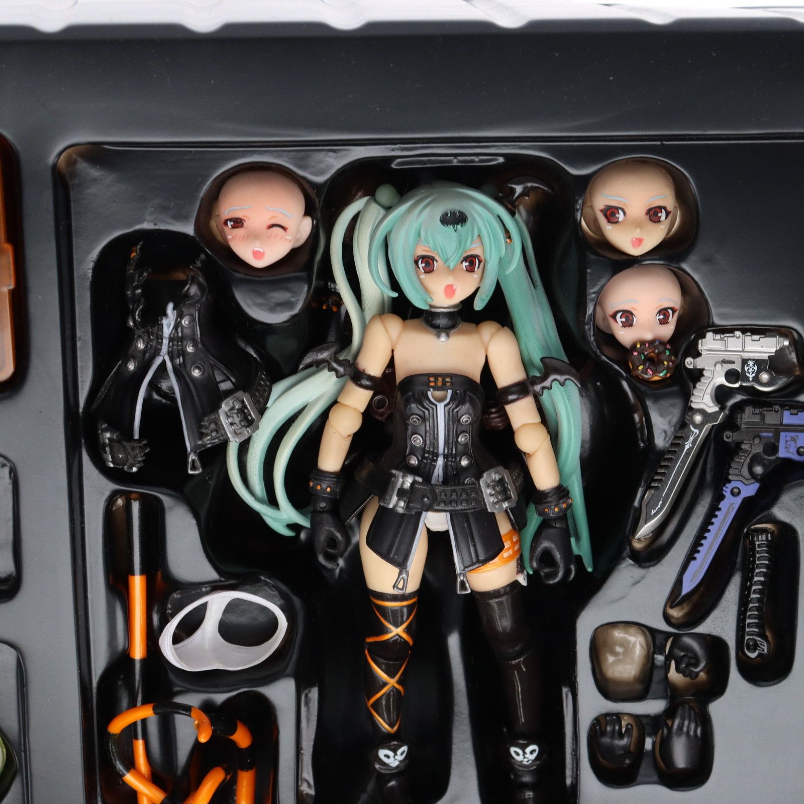 リボルテッククイーンズブレイド EXTRA クイーンズゲイト 門を