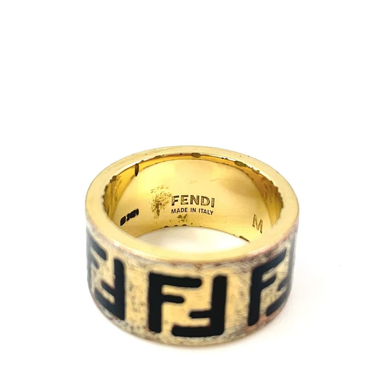 フェンディ ブローチ フォーエバー FFロゴ ブラックメタル