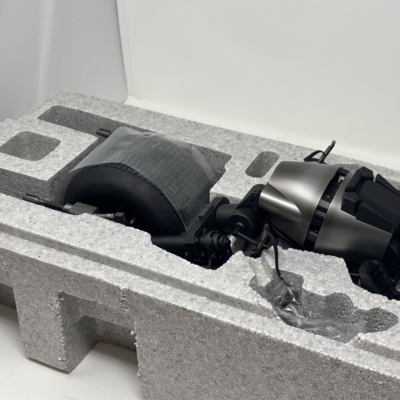 ホットトイズ 1/6 ダークナイト ライジング バットポッド - メルカリ