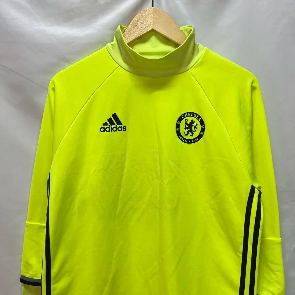 純正品/ 105 adidas(アディダス) チェルシー FC トレーニング 蛍光 