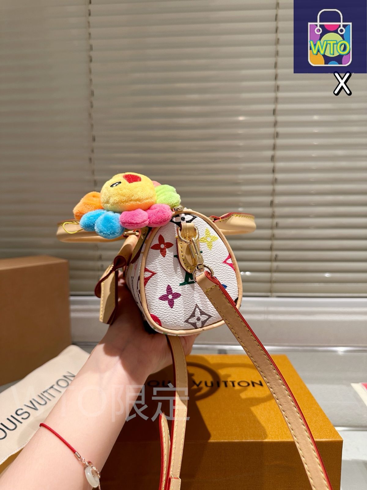 【可愛いカラフル白】Louis Vuitton×村上隆 ナノスピーディ 今日特価】LV x Takashi Murakami White Multicolor Nano Speedy