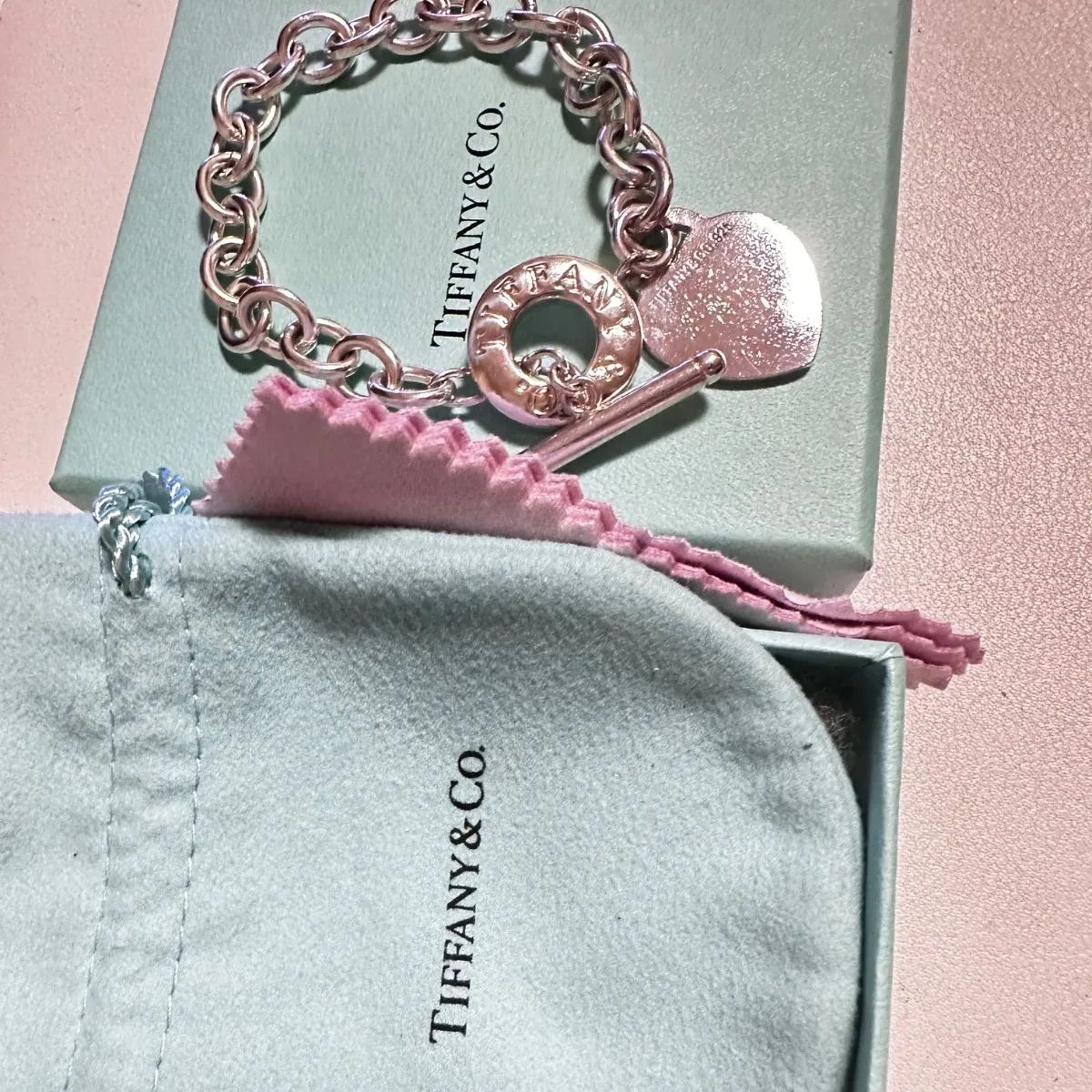 Tiffany & Co. ハートチャーム ブレスレット Tiffany & Co. ハートチャーム ブレスレット - メルカリ