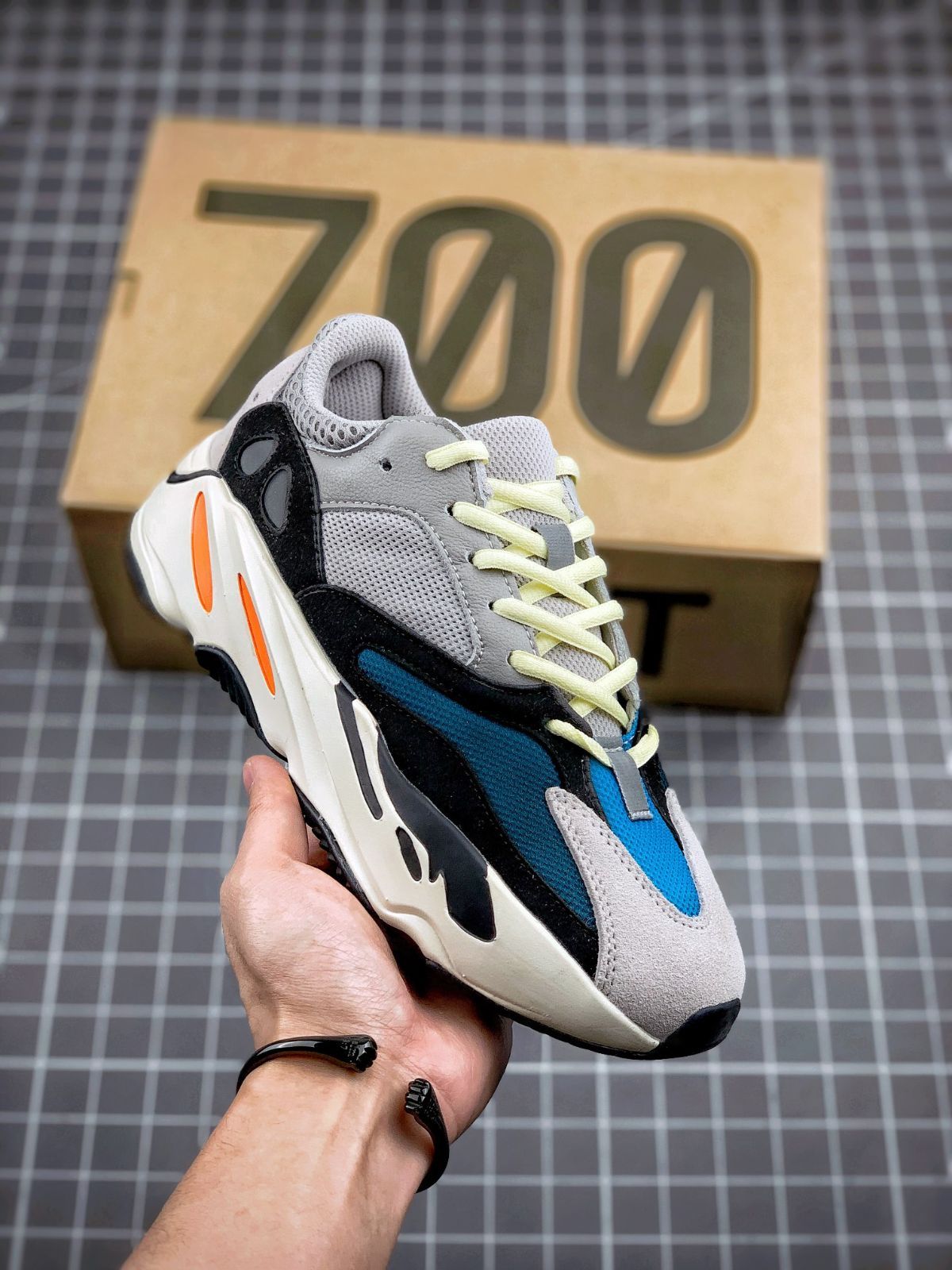 YEEZY BOOST 700 WAVE RUNNER