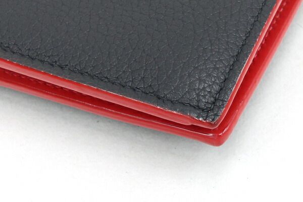 ルブタン 二つ折り長財布 ナクソス 3165049 中古 - メルカリ 