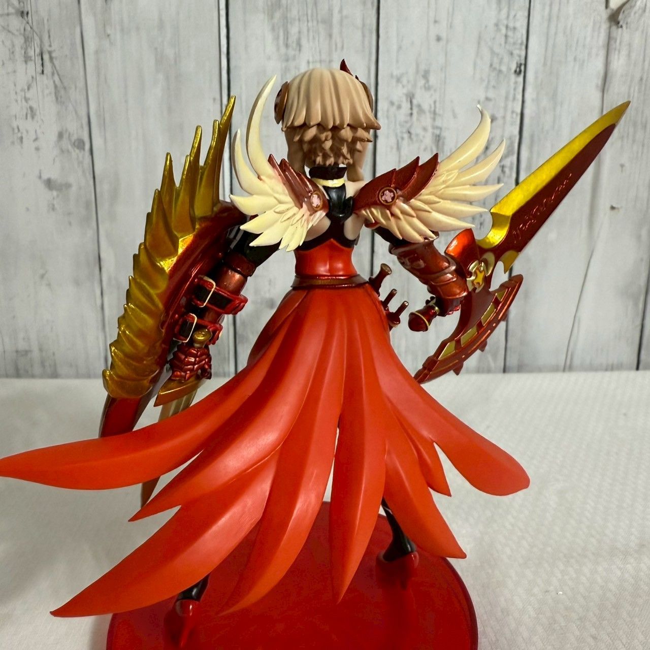 値下げ交渉歓迎] ファンタジー美少女フィギュア 武器装備 金髪三