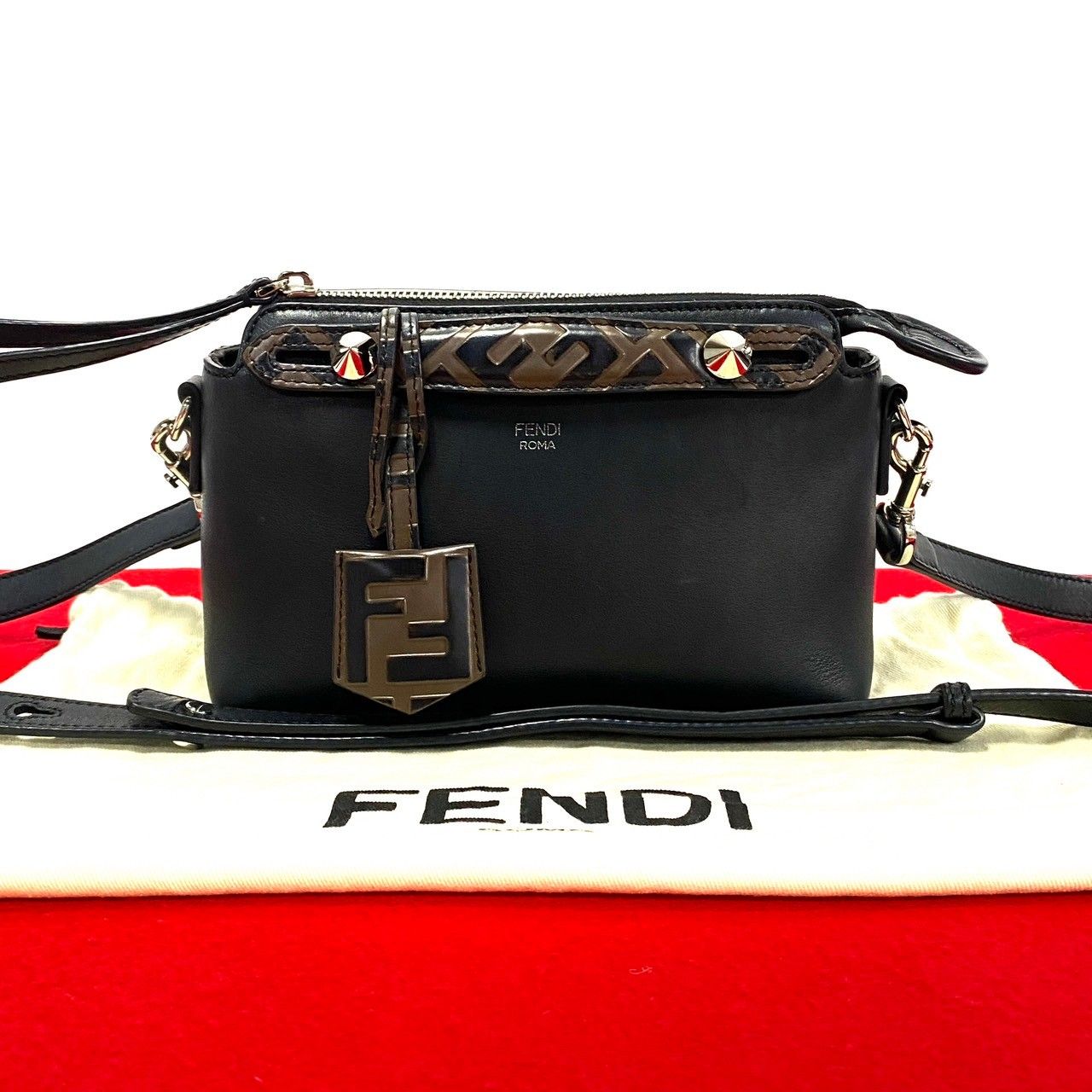 極 美品 保存袋付き FENDI フェンディ バイザウェイ スモール FF柄 レザー 2way ミニ ショルダーバッグ ハンドバッグ ブラック  71477 - メルカリ