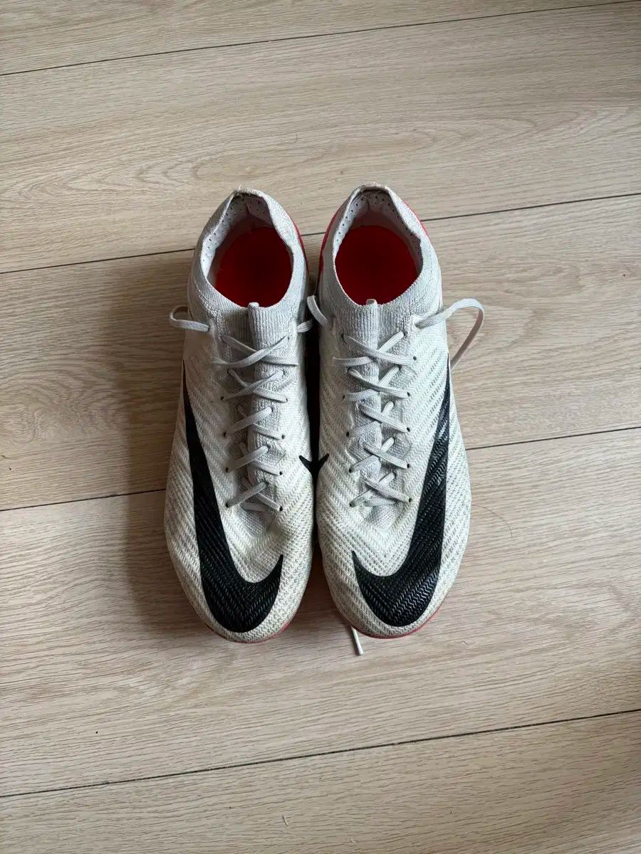 NIKE ナイキ マーキュリアル Vapor ヴェイパー エリート 275