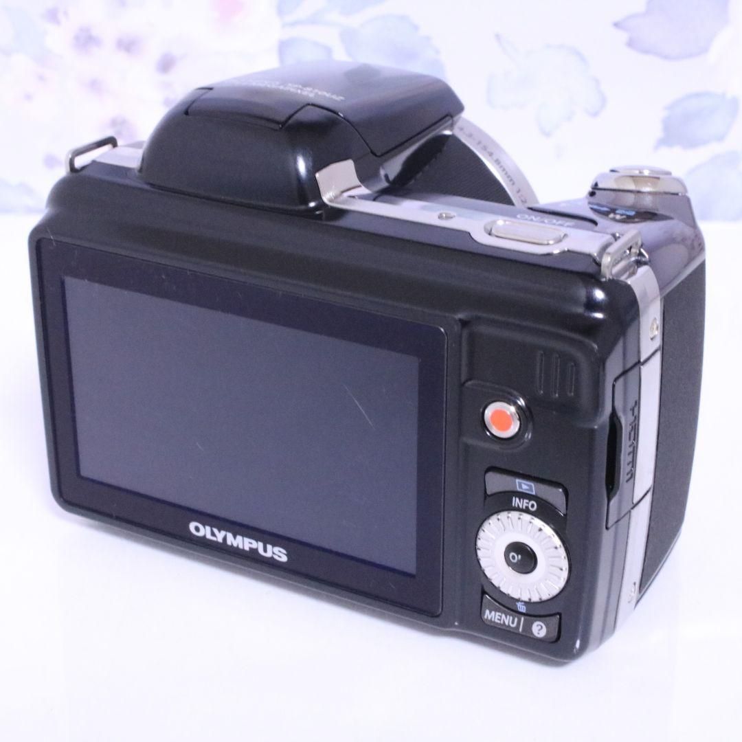 OLYMPUS オリンパス コンパクトデジタルカメラ SP-810UZ☆近影