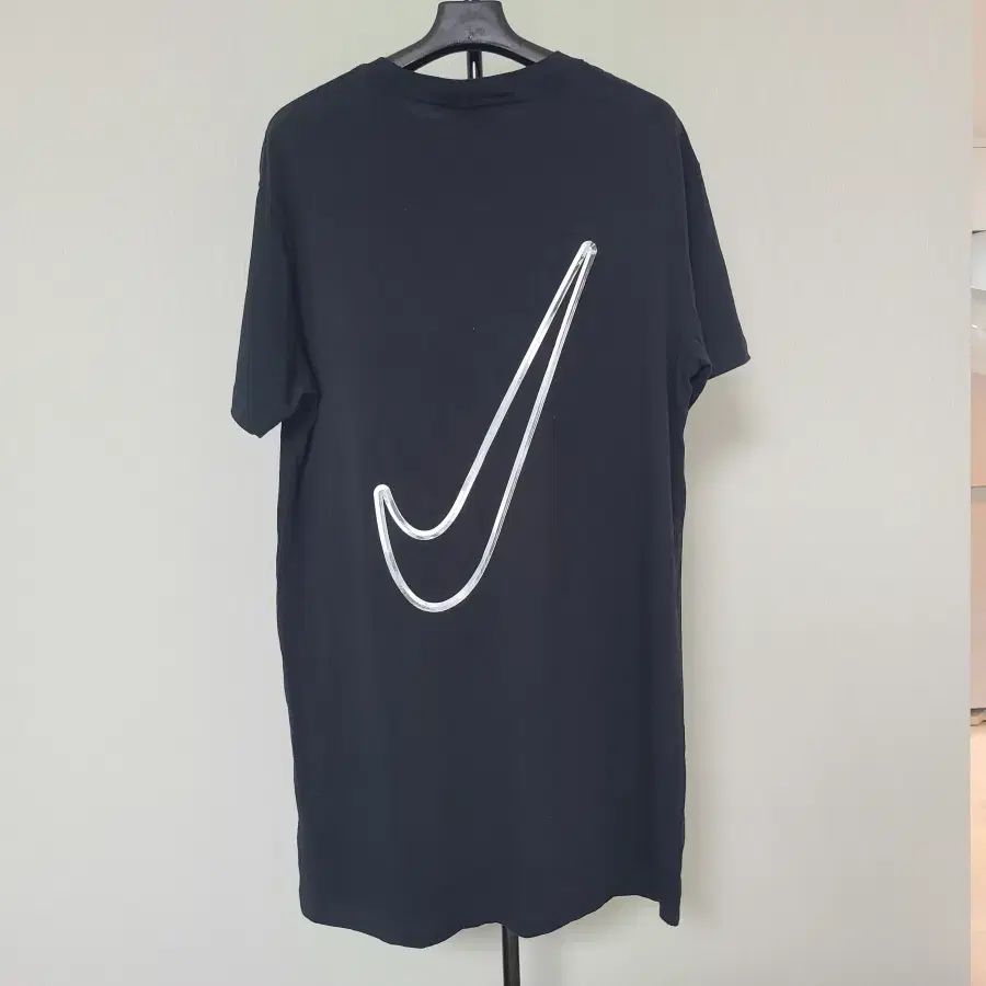正品 Nike(ナイキ) ナイキ半袖ドレス/ステッチワンピース 正品 Nike(ナイキ) ナイキ半袖ドレス/ステッチワンピース