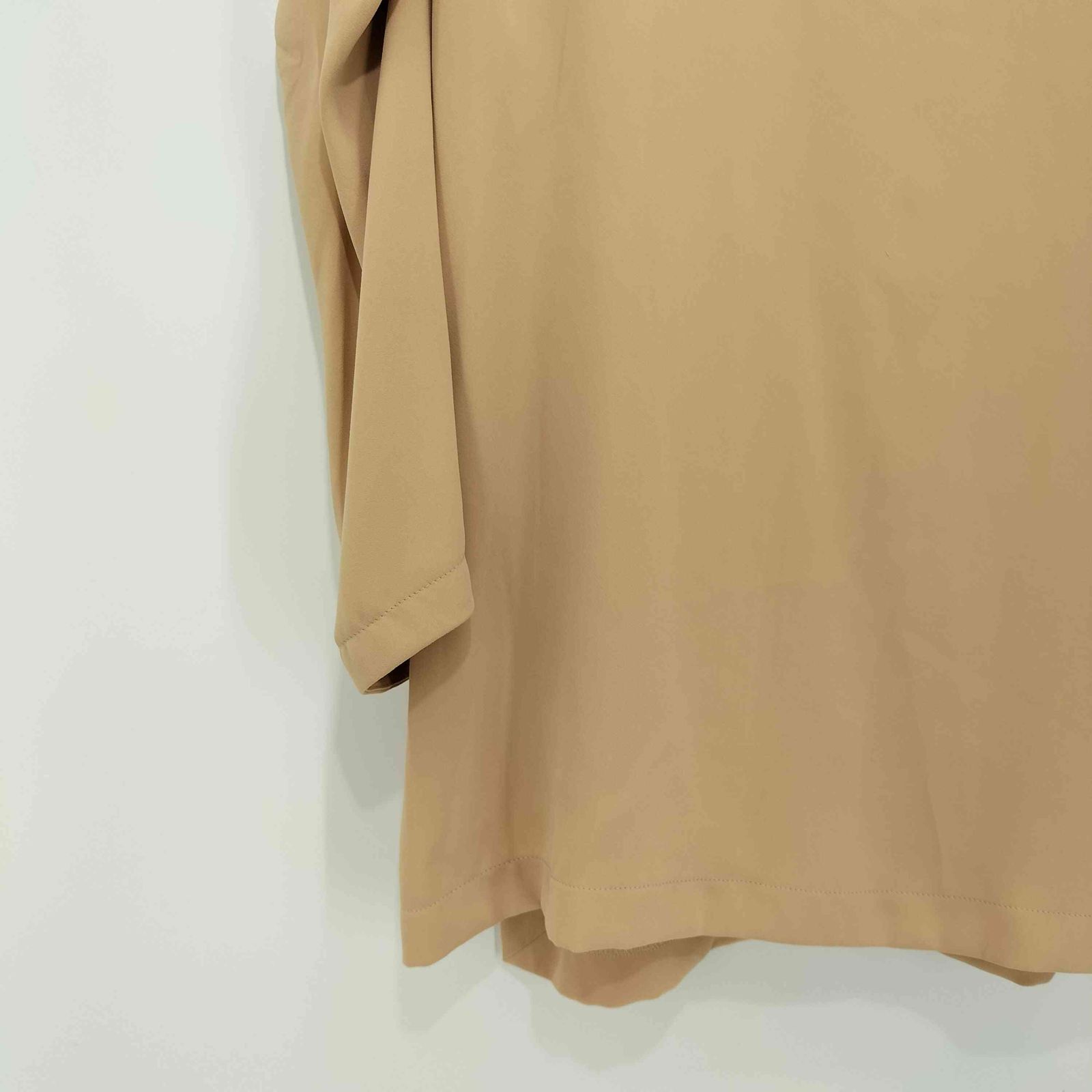 MM6 Maison Margiela(エムエムシックスメゾンマルジェラ) ドロップショルダー7分袖ブラウ 中古 古着 0723 エムエムシックスメゾンマルジェラ MM6 Maison Margiela