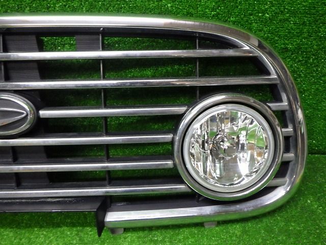 ★☆L700S　ミラジーノ　フロントグリル　フォグ付き☆★ 低価，格安 L700 ミラジーノ フォグランプ付フロントグリル