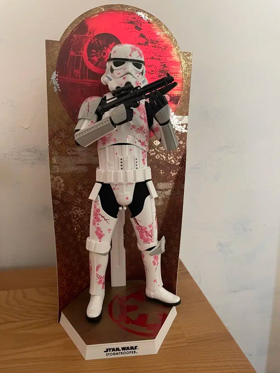 スターウォーズ　ストームトルーパー　桜ver. ホットトイズ HotToys スターウォーズ ストームトルーパー 桜Ver フィギュア