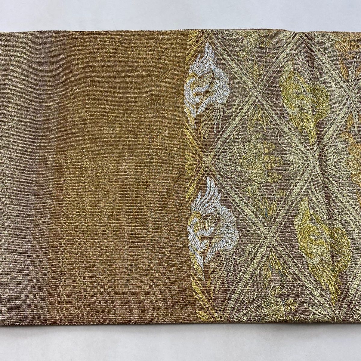 袋帯 美品 逸品 落款 桝屋高尾 ねん金綴錦 桐竹鳳凰文 箔 金銀糸 金色