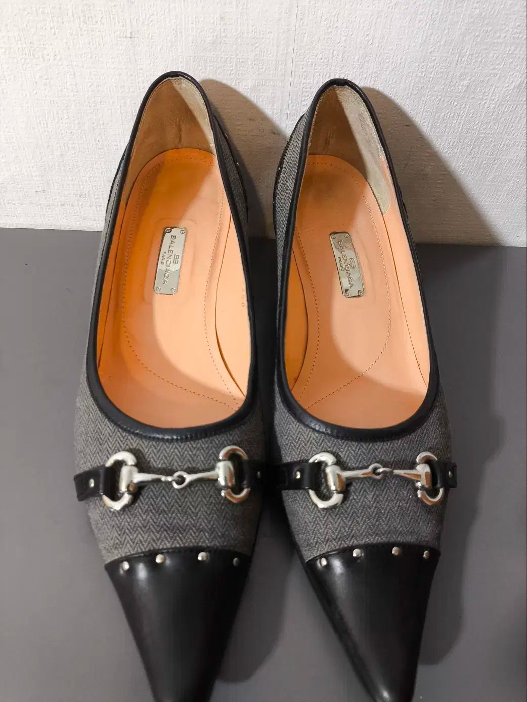 バレンシアガ　パンプス 235mm BALENCIAGA(バレンシアガ) 靴 ヒール パンプス - メルカリ