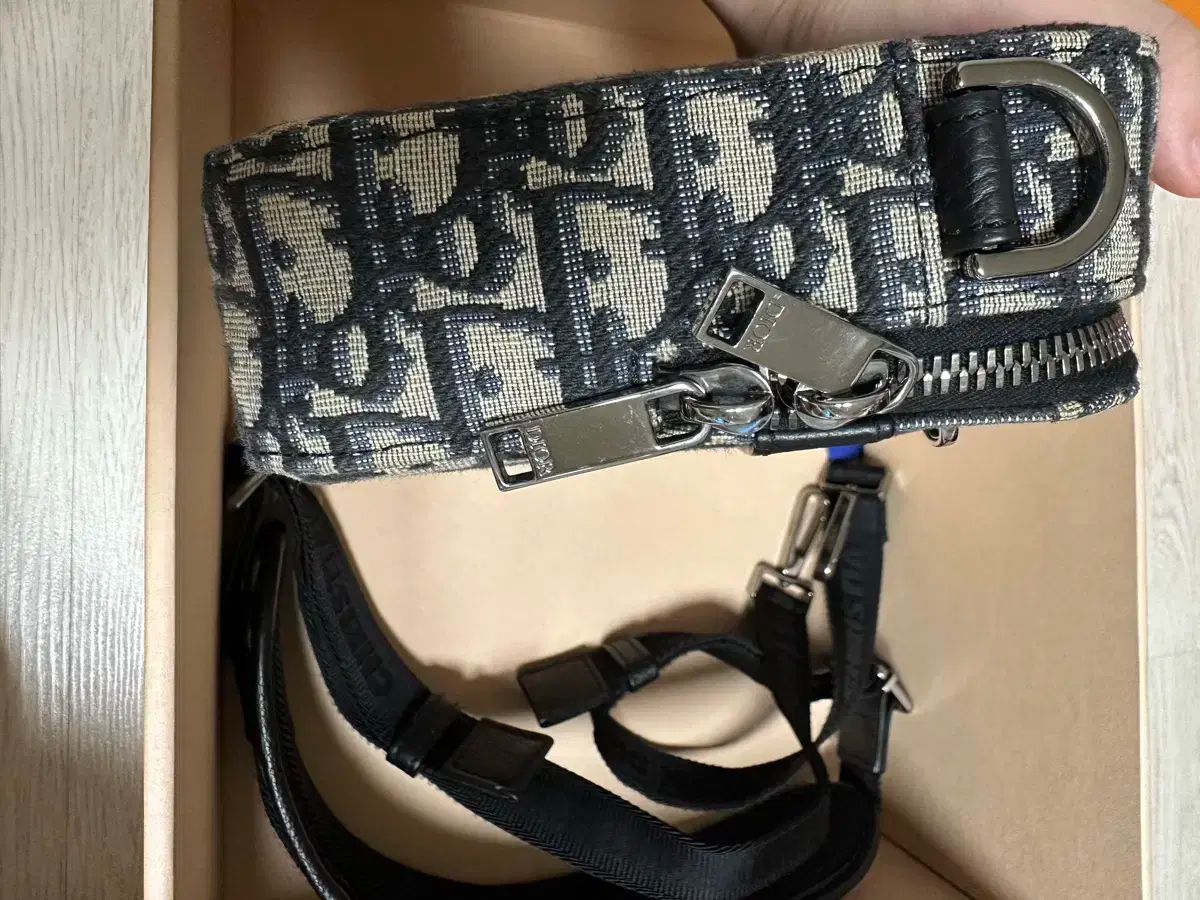 ディオールサファリメッセンジャーバッグ 340