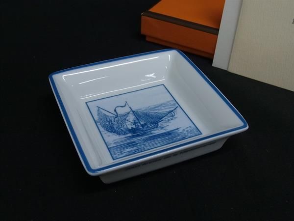 HERMES エルメス la Mediterranee 地中海 2003年 灰皿 アシュトレイ 小物入れ 喫煙グッズ ホワイト系 FM6706