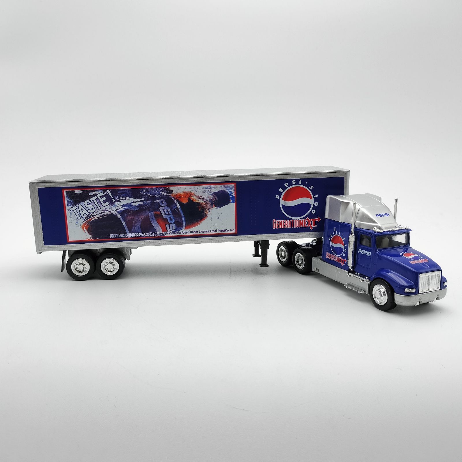 未使用】ペプシ PEPSI トレーラー ダイキャスト製 43cm ミニカー 1/50