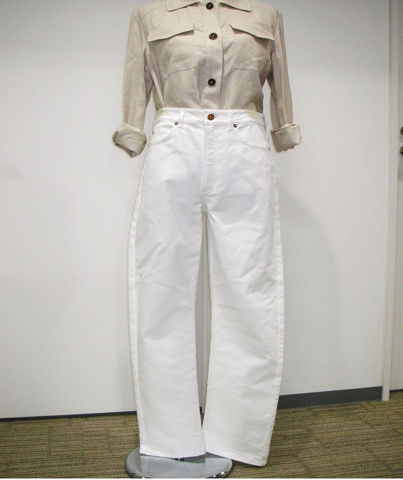 新品・B品】ESCADA（エスカーダ）ホワイトデニム パンツ ズボン 白 