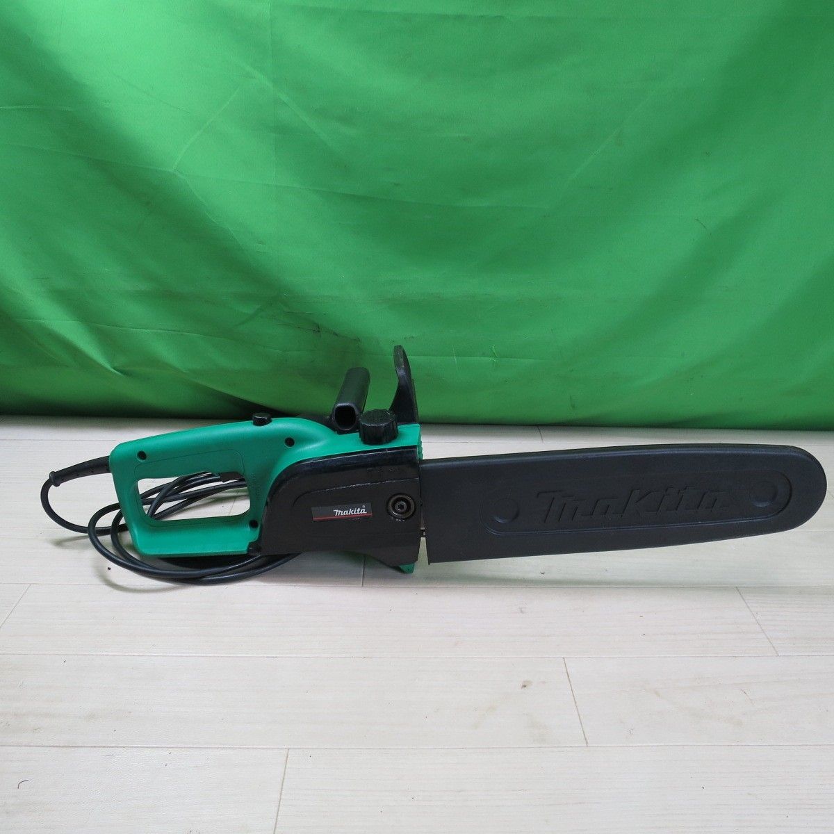 マキタ 300mm 電気 チェーンソー M501 切断機 電動 工具 チェンソー makita 100V