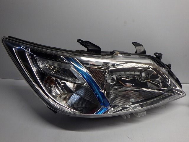 ヘッドライト左右