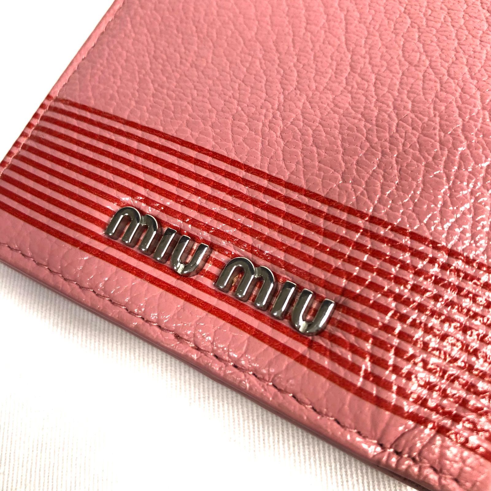 ⭐超美品⭐miu miu ミュウミュウ 折り財布 キャットモチーフ  