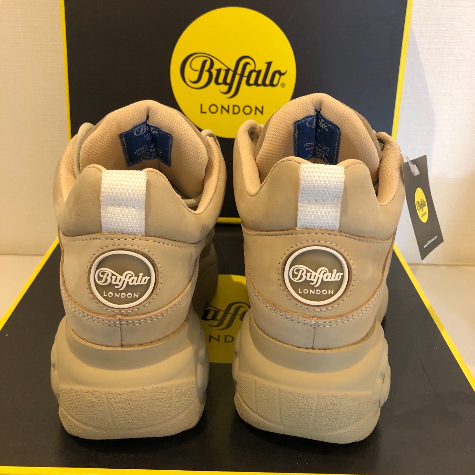バッファローロンドン クリームカラー 厚底 プラットフォーム