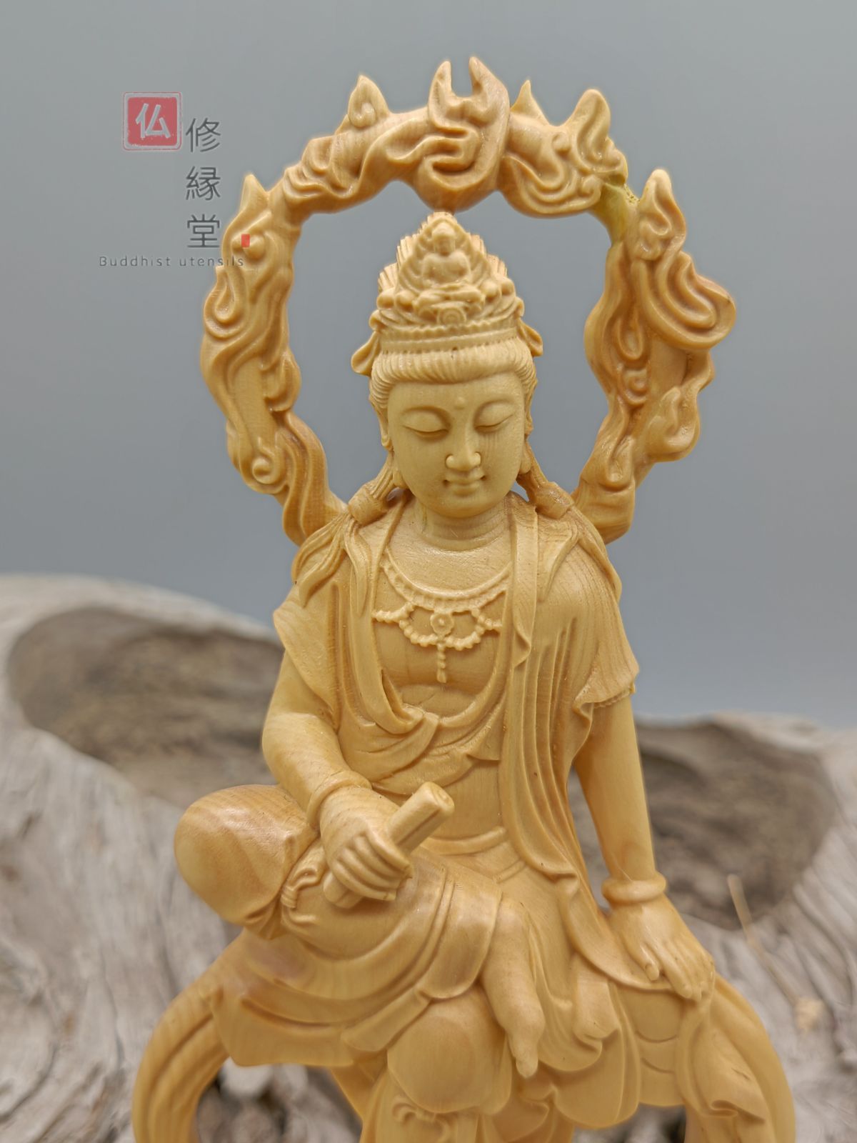 彫刻 浮彫り八面八仙仏像 筆箱 書道具 文房具 現代工芸品美術品 置物 彫刻 浮彫り八面八仙仏像 筆箱 書道具 文房具 現代工芸品美術品