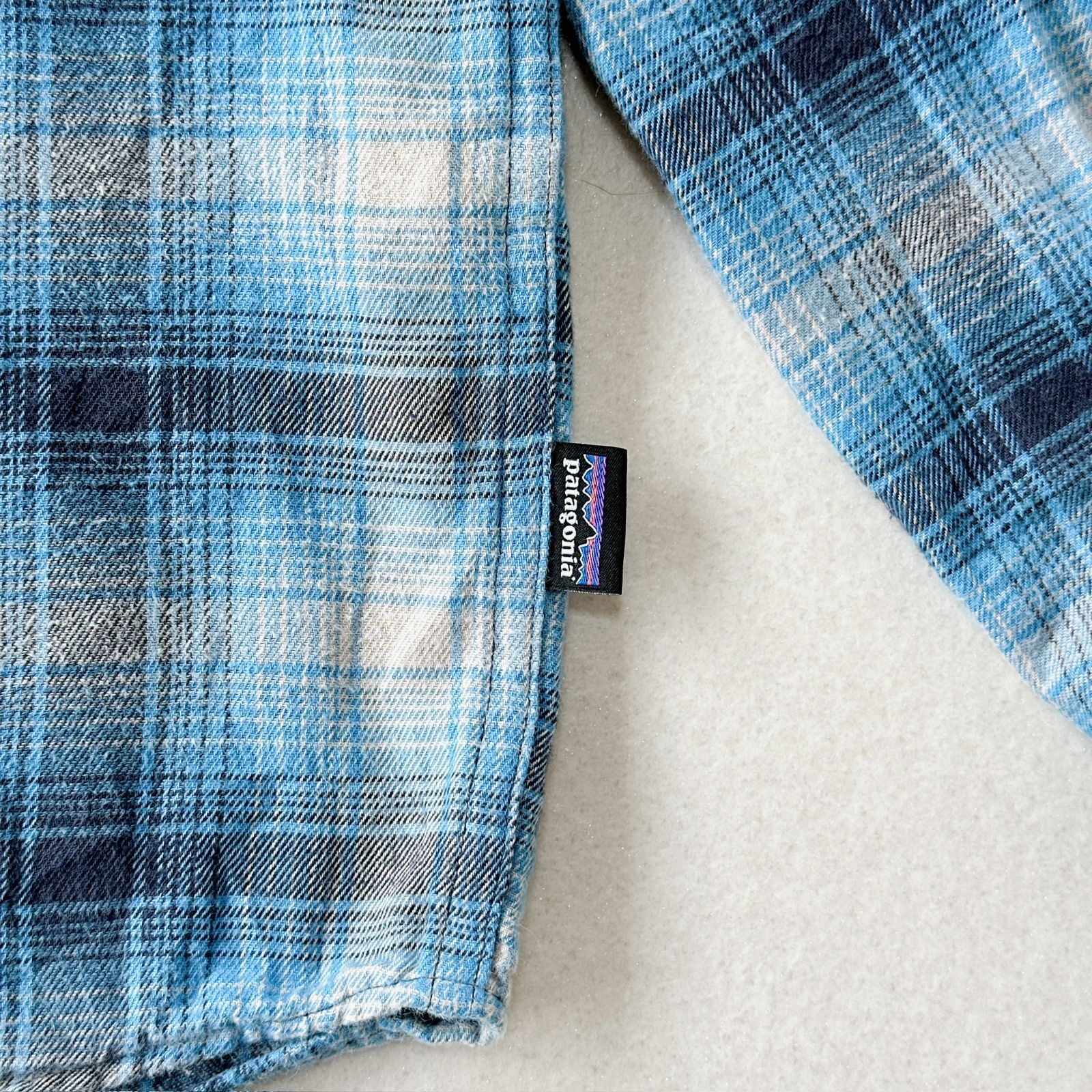 フランネルシャツ