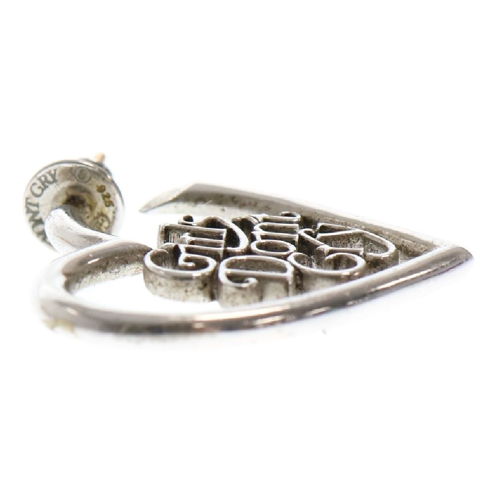 CAREERING (キャリアリング) ×Girls Don't Cry ガールズドントクライ