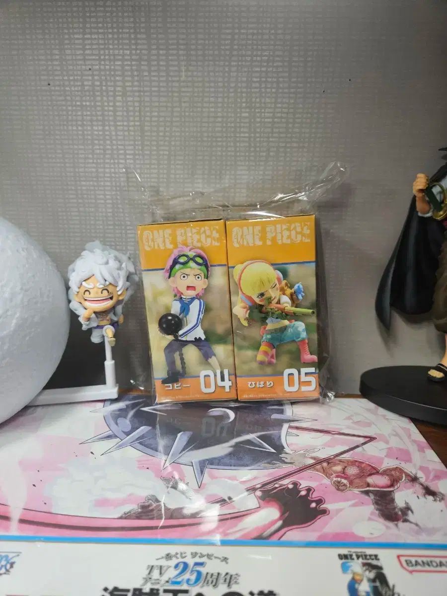 ONE PIECE（ワンピース） ワールドコレクタブル -はちのす- コヴィー ひばり 2 種 跳馬